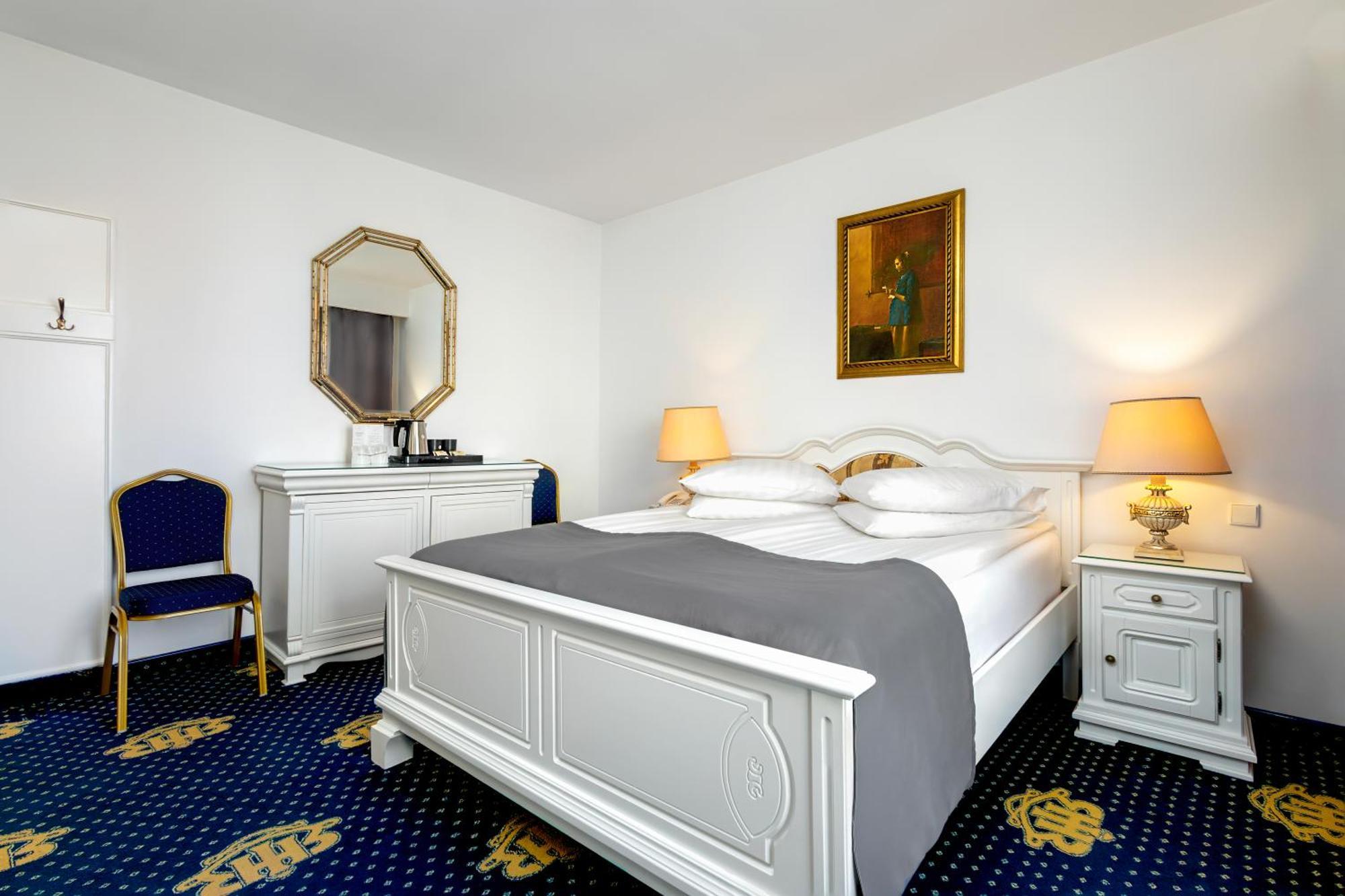Hotel Imparatul Romanilor Hotel & Spa Sibiu Bagian luar foto